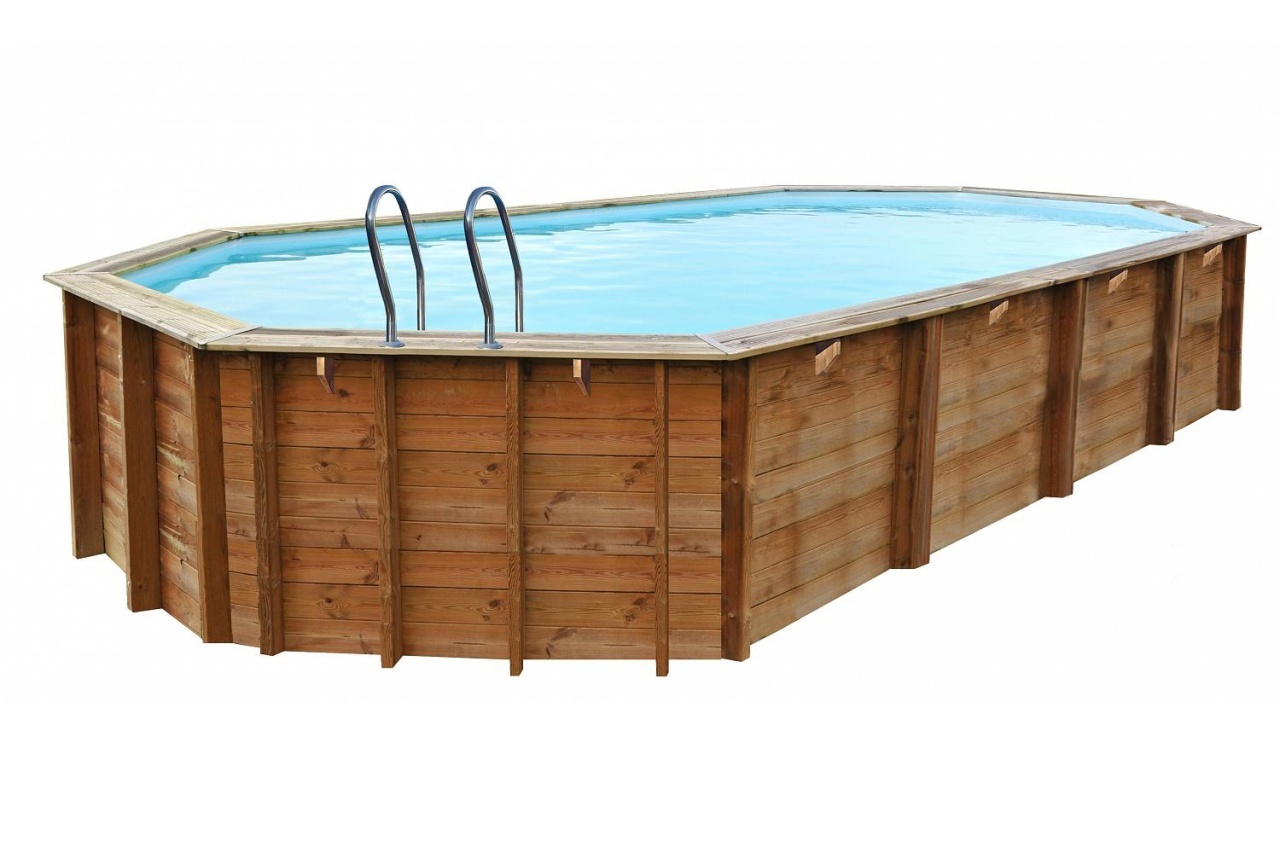 Сборный 8-ми угольный (овальный) каркасный деревянный бассейн для дачи Procopi (Франция) 8,4х1,33 (рис.1)